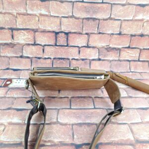 z4698490896967 040b6770f9c9c639bc405b135076fdf6 compressed