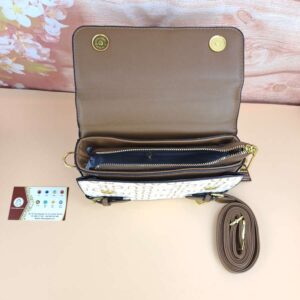 z4748806740452 295bea00ad8e5269c1cc7d9f83185600 compressed