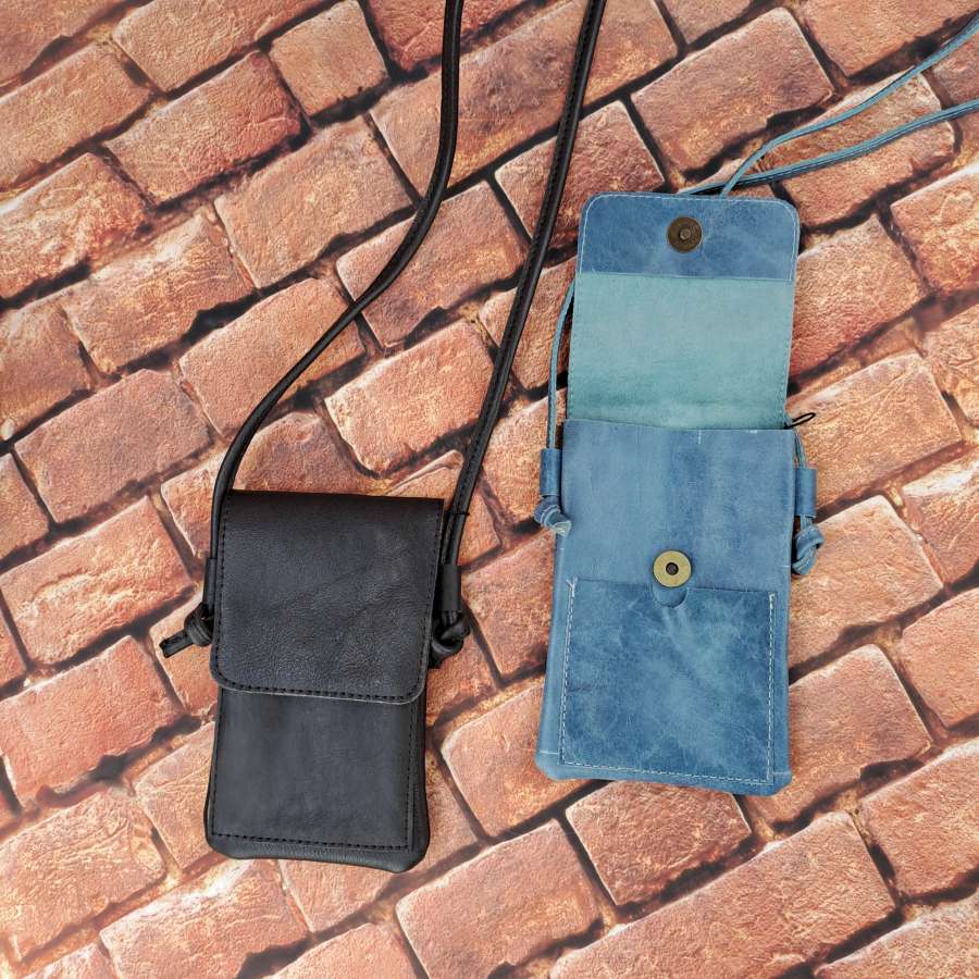 TÚI ĐEO CHÉO 28 2 z4767672092910 7d12945bc8eacb82f05ce56344340e10 compressed