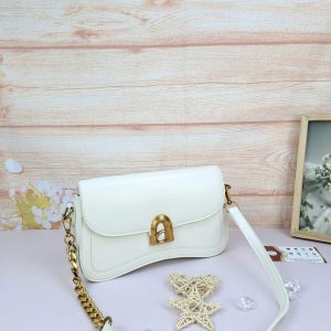 z5925510538857 881c1b85b39408861b4bcc3ca8b20015 compressed